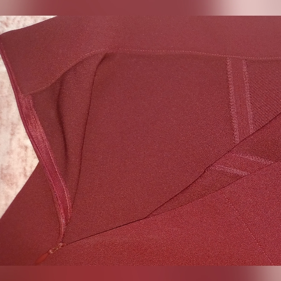 Zara Women’s Basic Flowy Pants - Picture 4 of 4